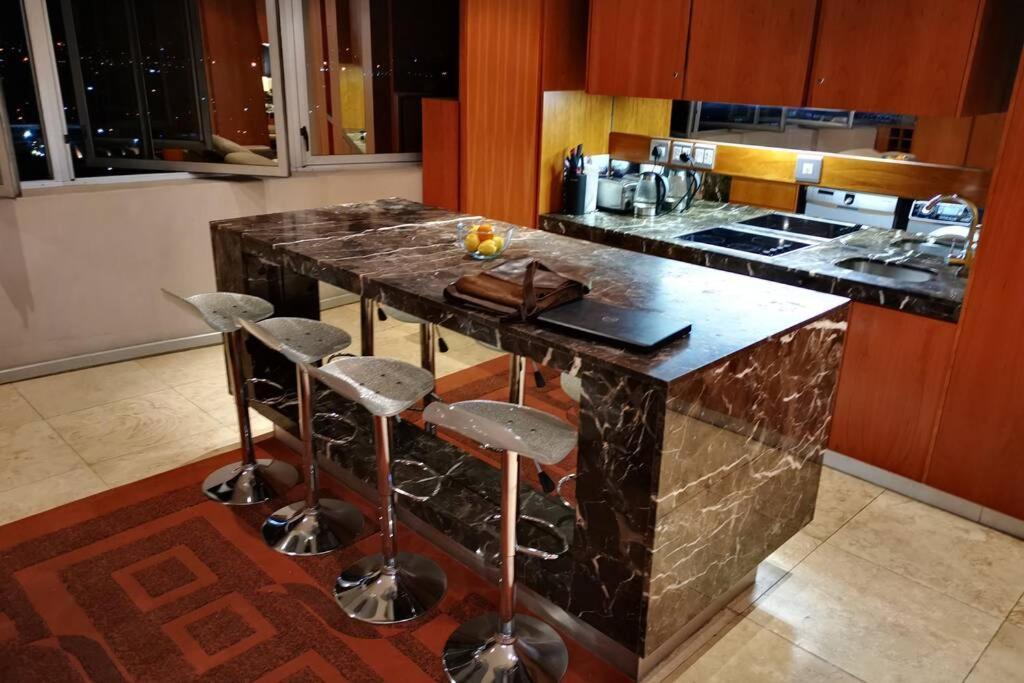 Apartamento 1507-Amazing Views & Unique Joburg Cbd Luxury Johannesburgo Exterior foto