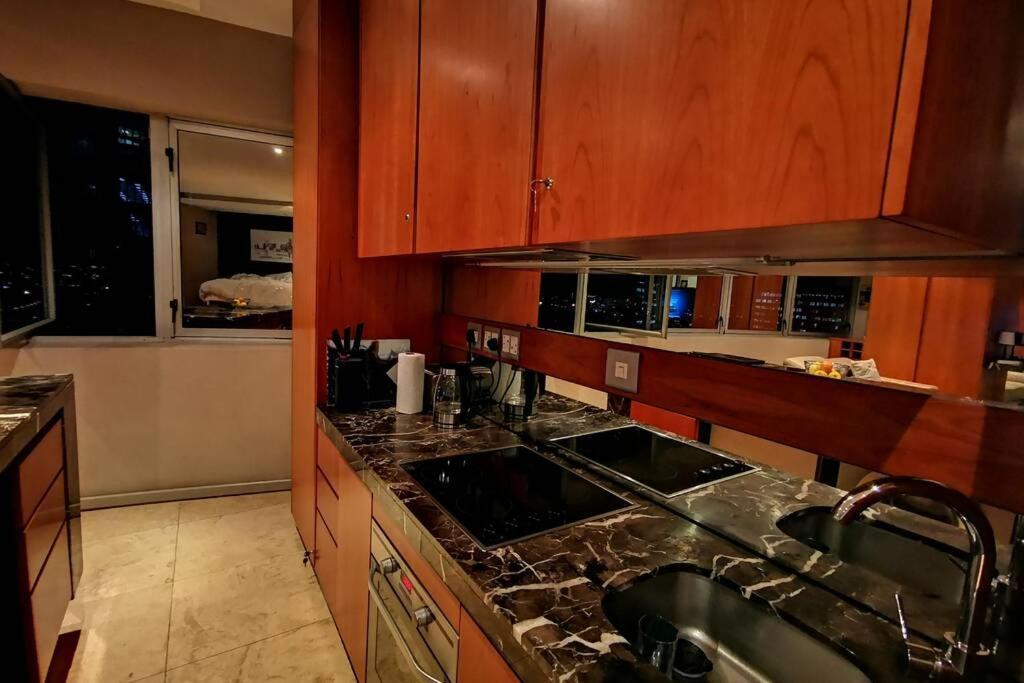 Apartamento 1507-Amazing Views & Unique Joburg Cbd Luxury Johannesburgo Exterior foto